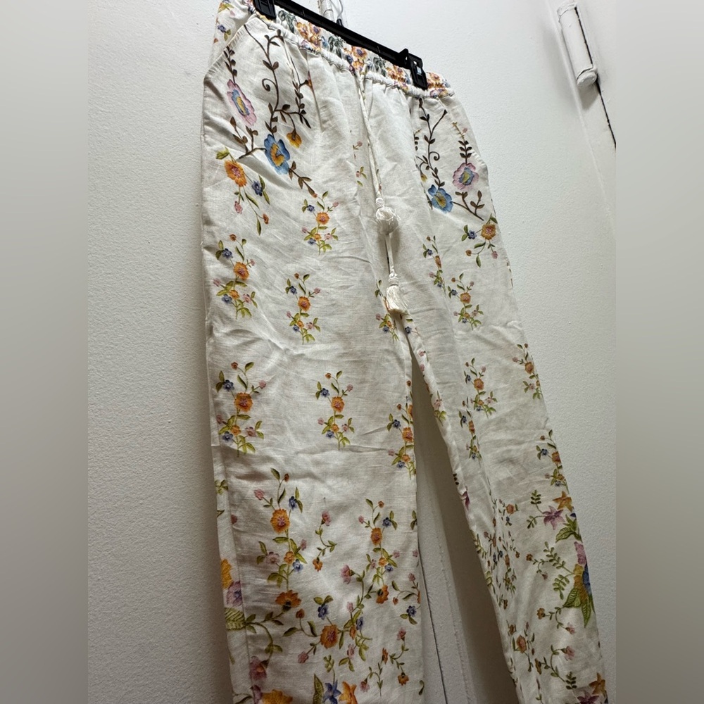 HEMANT & NANDITA White Pants with Floral Embroidery NWOT Medium - Picture 3 of 6